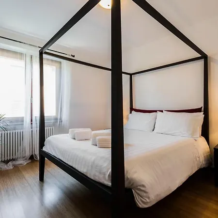 Meridiana Apartment *